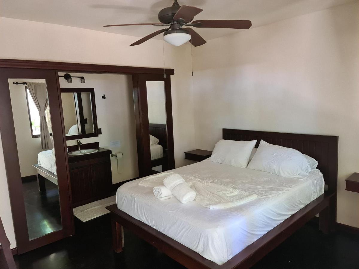 Hona Beach Hotel Dominical Extérieur photo